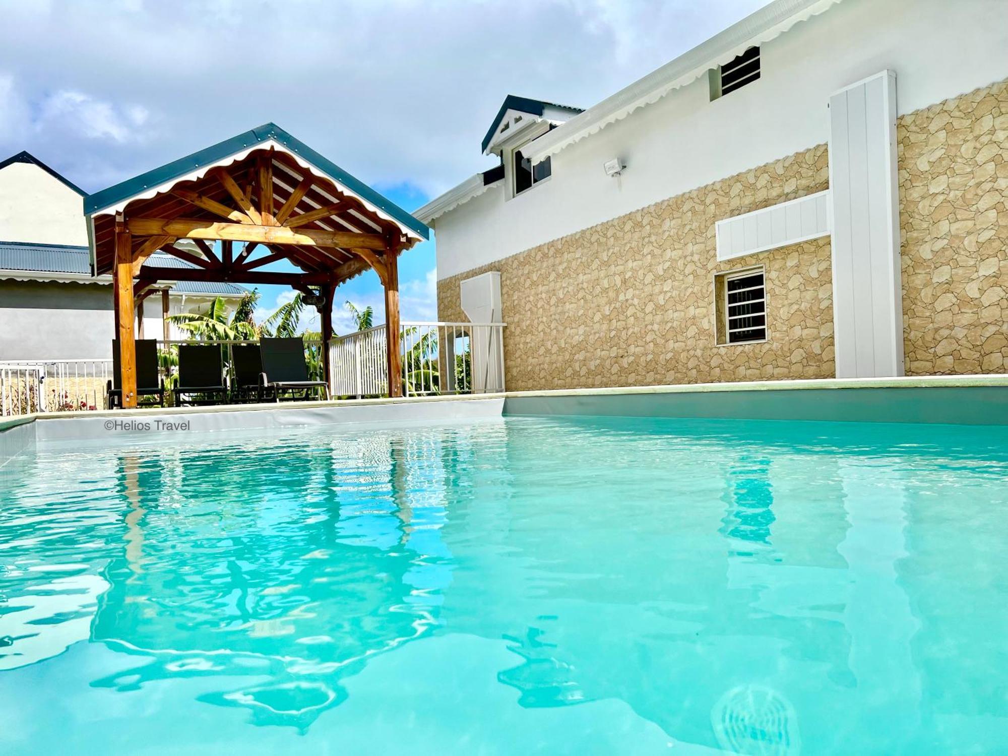 Domaine De Bas-Vent Apartamento Deshaies Exterior foto