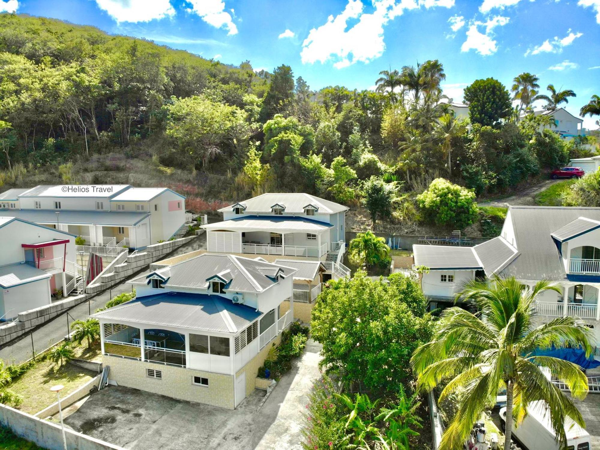 Domaine De Bas-Vent Apartamento Deshaies Exterior foto